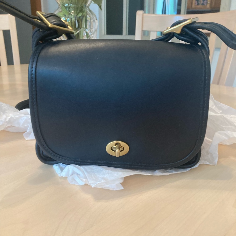 SOLD 🖤 Rehabbed 🖤 Vintage Coach Legacy Small Flap #9965